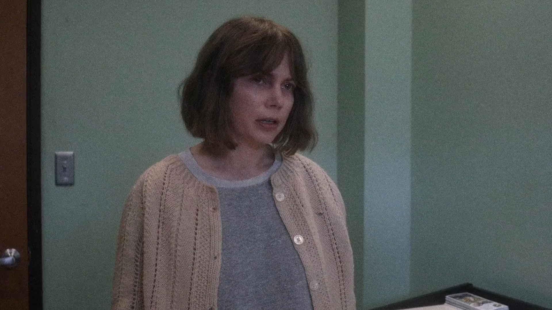 Showing Up 2023 Hindi Dual Audio WEB-DL 720p – 480p – 1080p